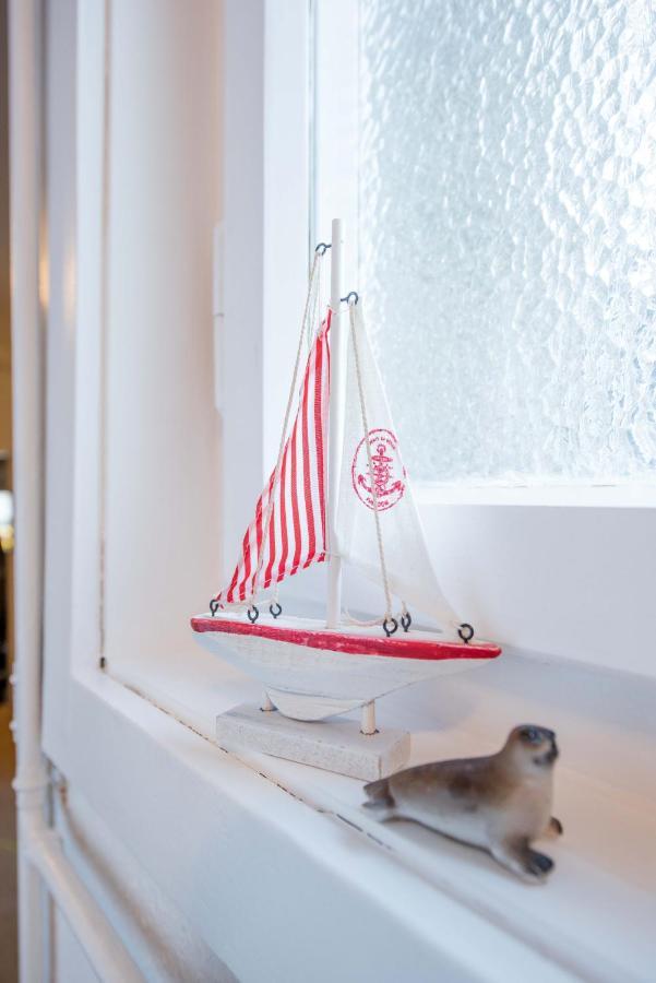 Stilvolle Ferienwohnung Am Historischen Nikolaitor アイゼナハ エクステリア 写真