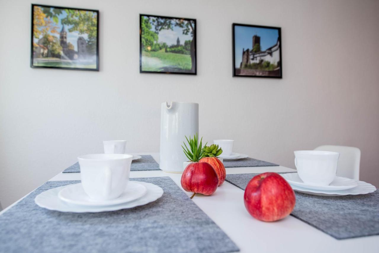 Stilvolle Ferienwohnung Am Historischen Nikolaitor アイゼナハ エクステリア 写真