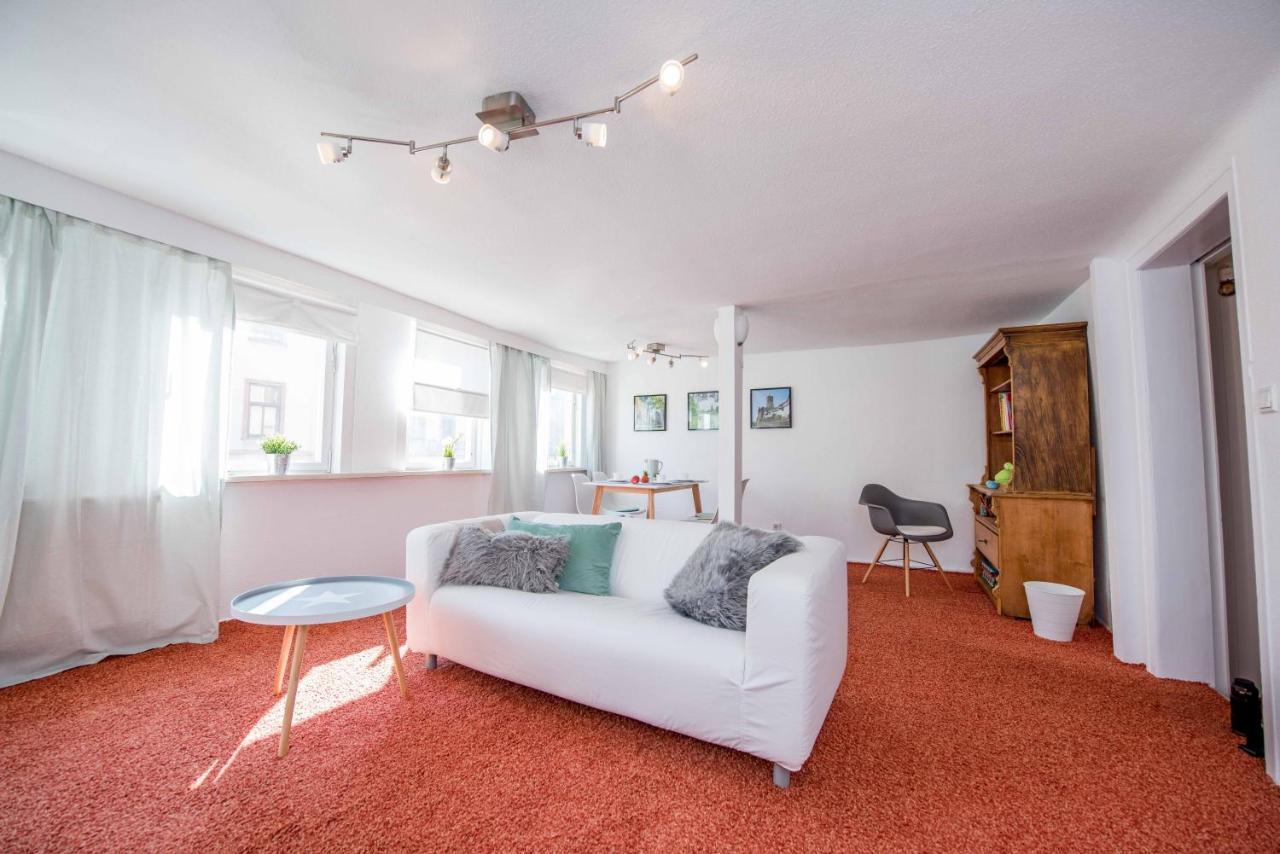 Stilvolle Ferienwohnung Am Historischen Nikolaitor アイゼナハ エクステリア 写真